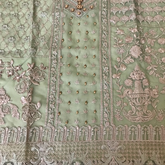Bin Saeed Pakistani salwar suit - Picture 4 of 8